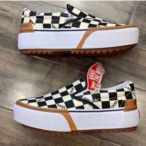 ‼️ ISO ‼️Vans Stacked Checkered Platform slip-ons in size 7 to buy